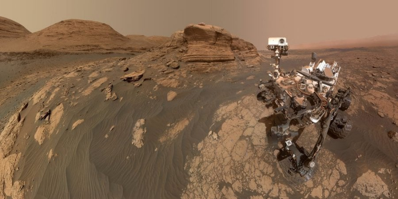 Заохочує переїхати. NASA показало день з життя марсохода Curiosity на Червоній планеті