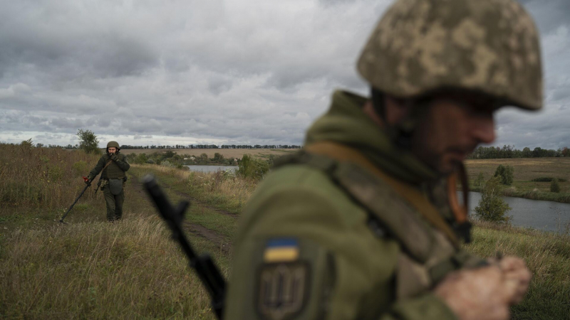 Двум подросткам предъявили обвинения в поджоге военкоматов в Харькове