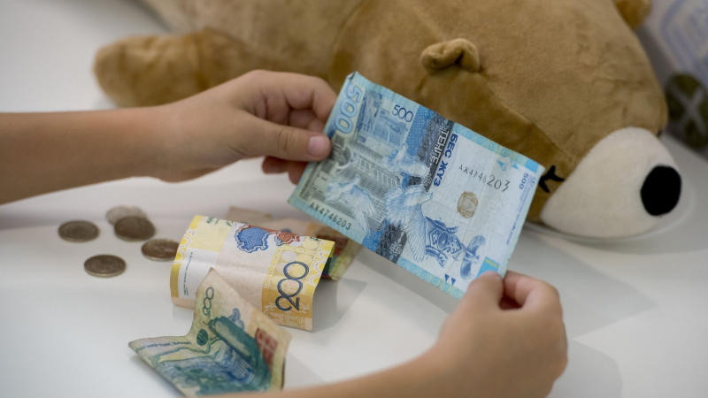 КУИС Казахстана активизировал работу с неплательщиками алиментов