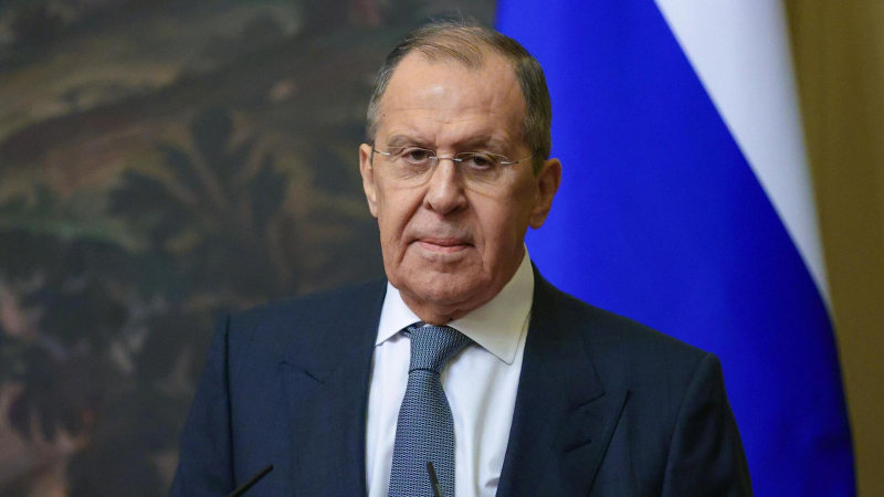 Лавров прибыл на Мальту на совещание глав МИД ОБСЕ