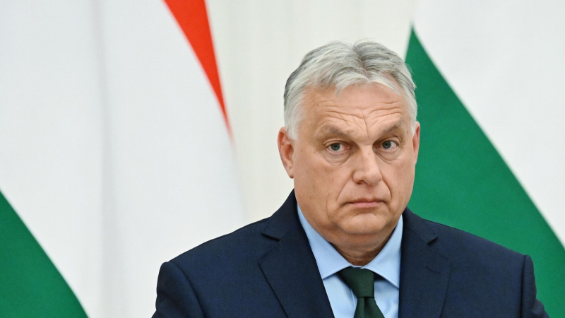 Россия поддерживает усилия Орбана по миру на Украине, заявили в Кремле