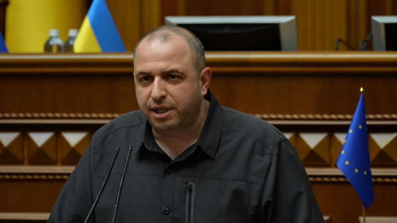 В Раде рассказали, к чему готовится глава Минобороны