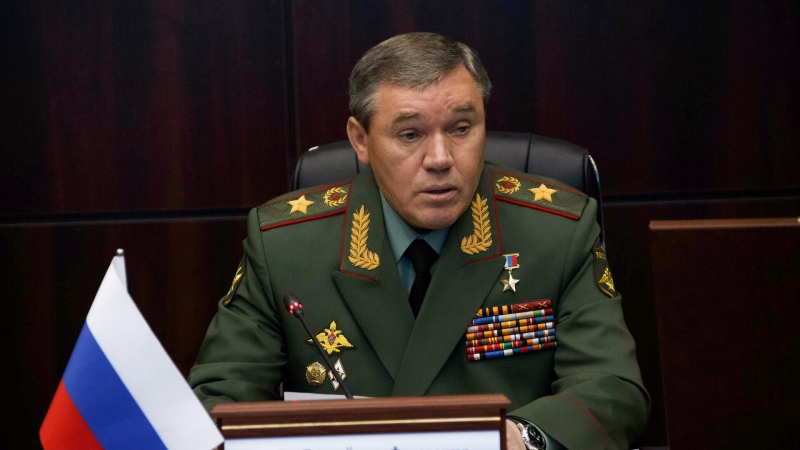 Герасимов заявил о рисках перерастания кризиса на Ближнем Востоке в войну