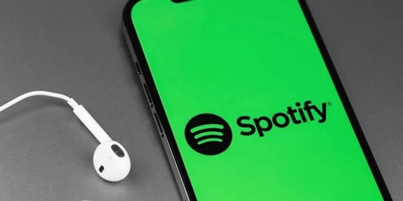 Не лише слухати, а й читати. Spotify розширив функціонал подкастів