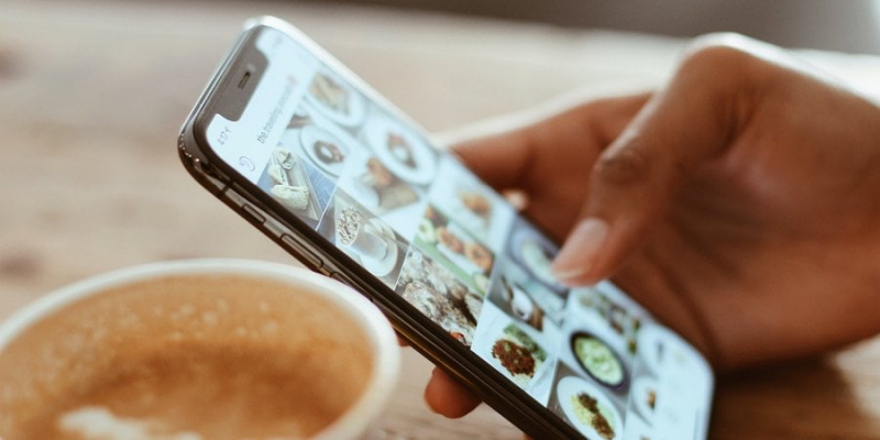 Податкова перевіряє торгівлю через Instagram та Facebook