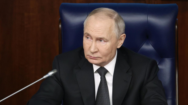 Путин поздравил российских бизнесменов с результатами работы