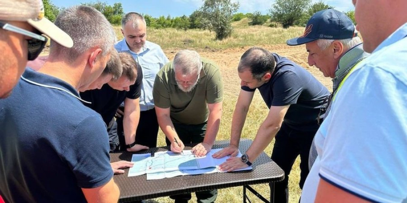 З нуля. Стартувало будівництво водогонів для областей, що постраждали від підриву Каховської ГЕС — фото